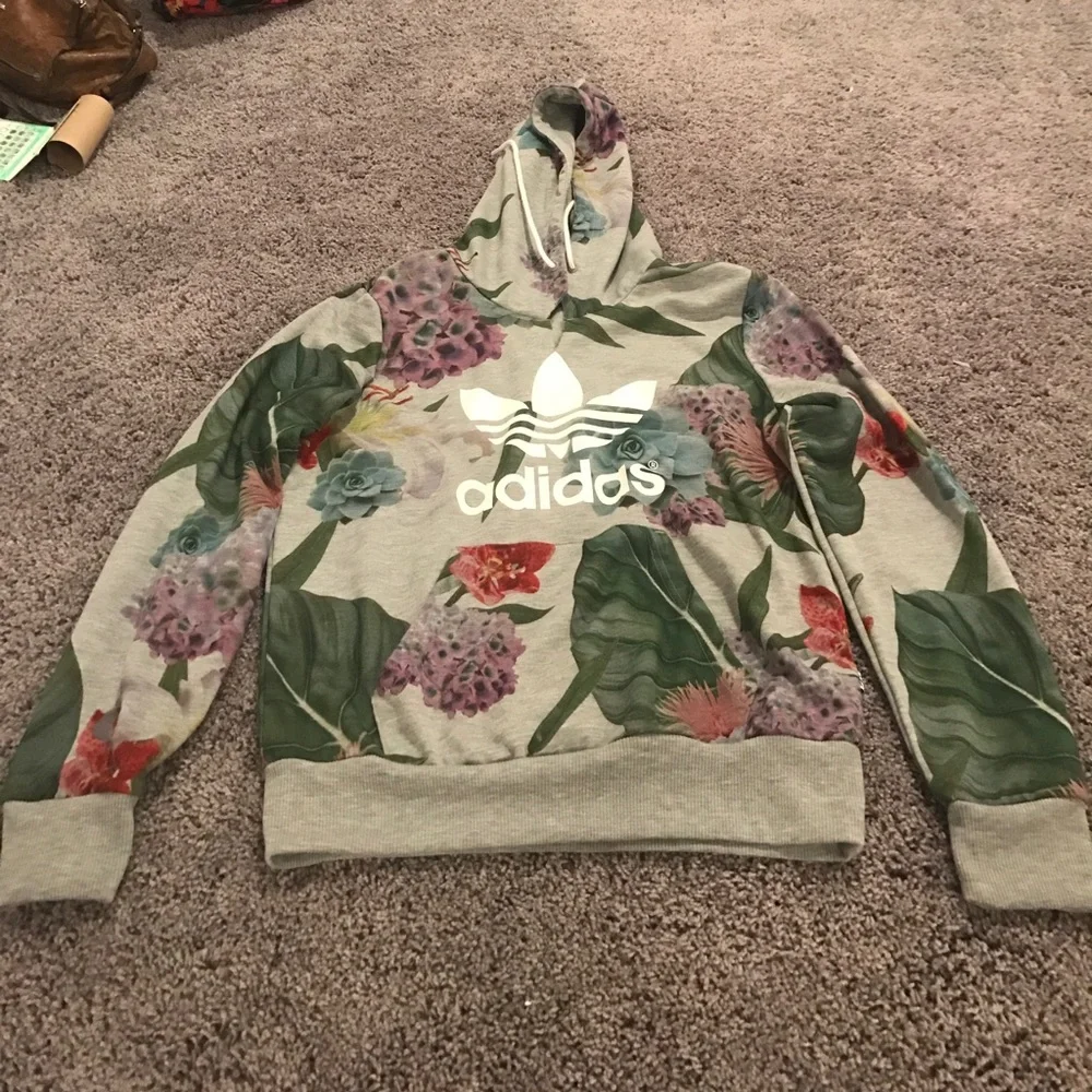 Adidas Originals Floral Sweatshirt Sz 12 - Picture 1 of 3